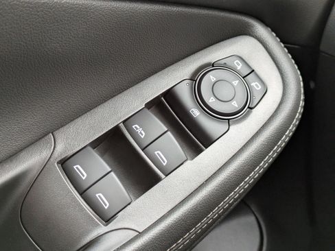 Used 2023 Buick Encore GX Preferred image 23