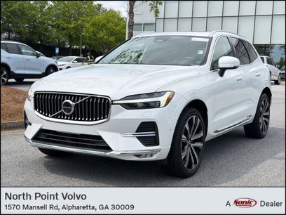 Used 2023 Volvo XC60 B5 Ultimate w/ Climate Package