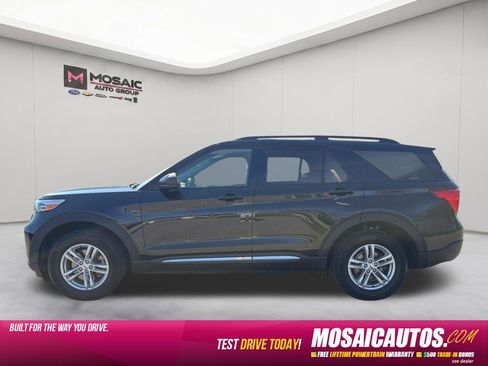 Used 2023 Ford Explorer XLT w/ Equipment Group 202A AWD/4WD image 7