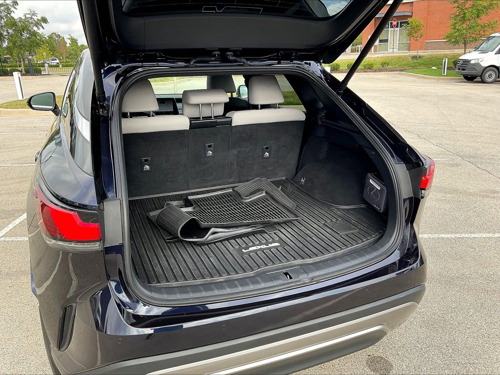 Used 2025 Lexus RX 350 Premium w/ Accessory Package (Z1) FWD image 40