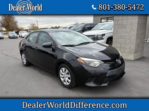 Used 2014 Toyota Corolla LE image 1