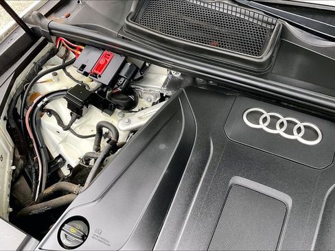 Used 2019 Audi Q7 2.0T Premium Plus AWD/4WD image 32
