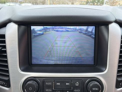 Used 2020 GMC Yukon SLT w/ Premium Edition image 28