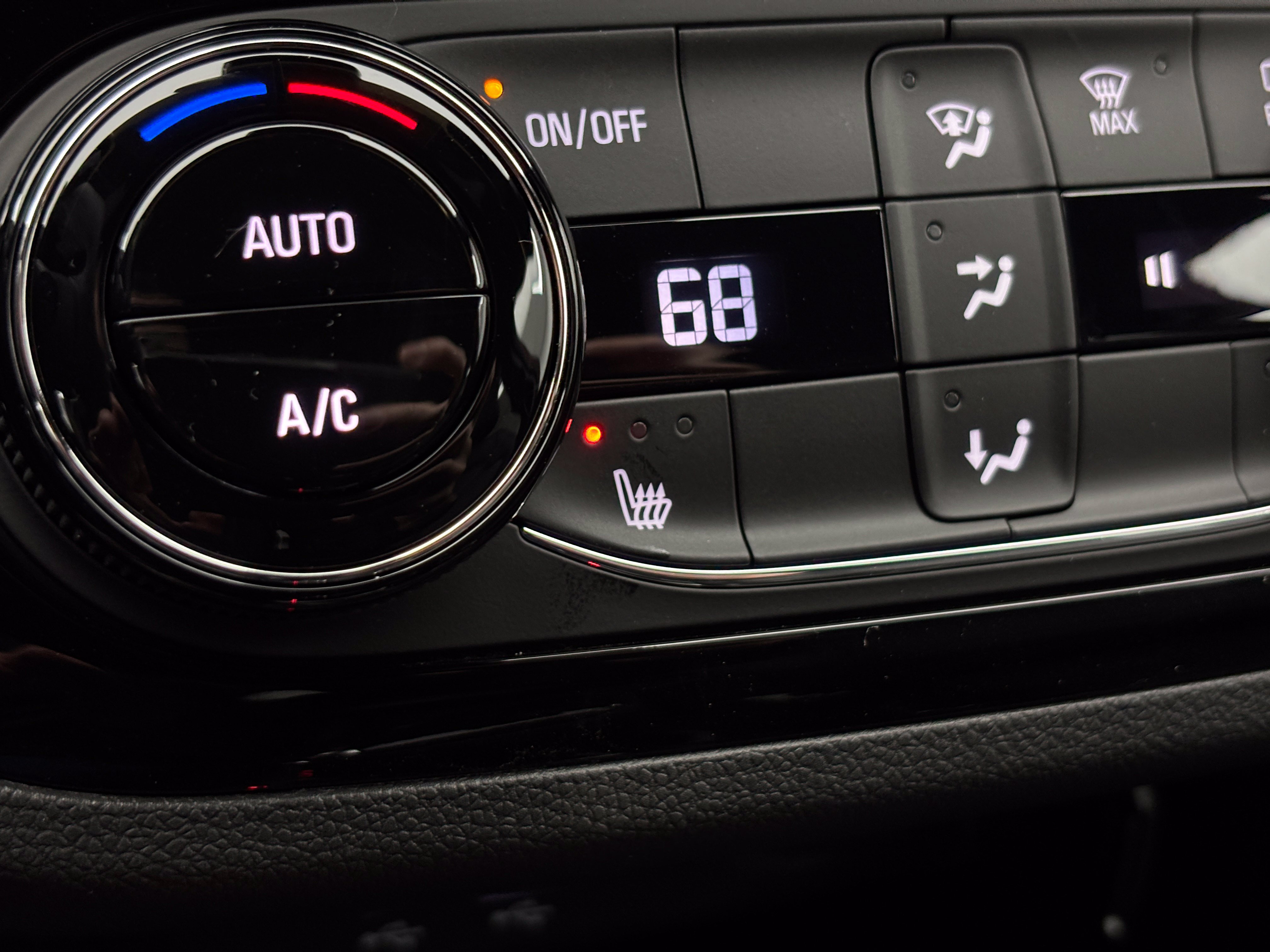 New 2026 Buick Envista Sport Touring w/ Convenience I Package FWD image 5