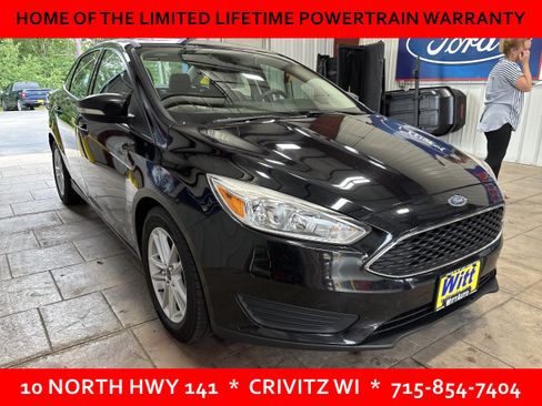 Used 2017 Ford Focus SE w/ Cold Weather Package FWD image 1