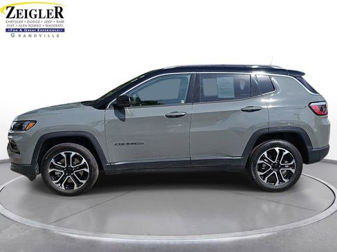 Used 2023 Jeep Compass Limited AWD/4WD image 8
