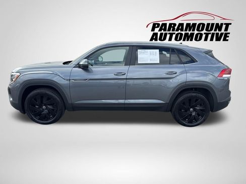 Used 2024 Volkswagen Atlas Cross Sport SE w/ Panoramic Sunroof Package image 4
