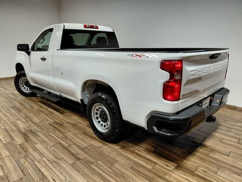 Used 2025 Chevrolet Silverado 1500 W/T w/ WT Value Package image 15