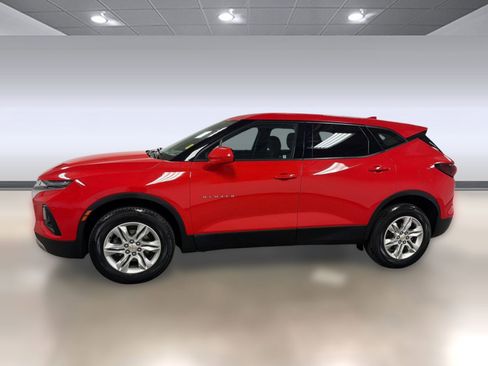 Used 2022 Chevrolet Blazer LT image 2