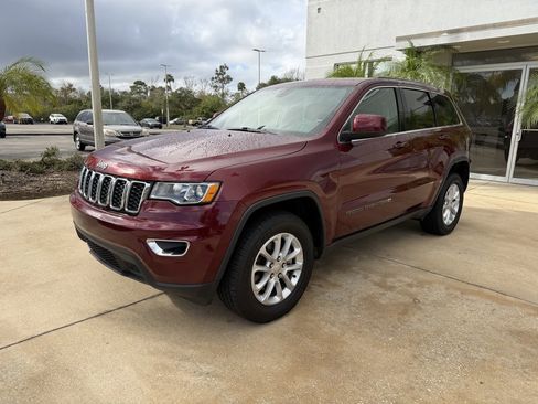 Used 2022 Jeep Grand Cherokee Laredo E image 8