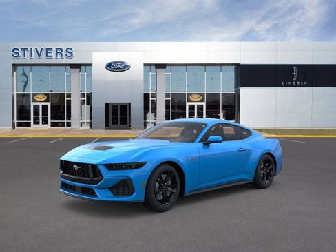 New 2026 Ford Mustang GT image 2
