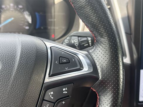 Used 2021 Ford Edge ST-Line AWD/4WD image 21