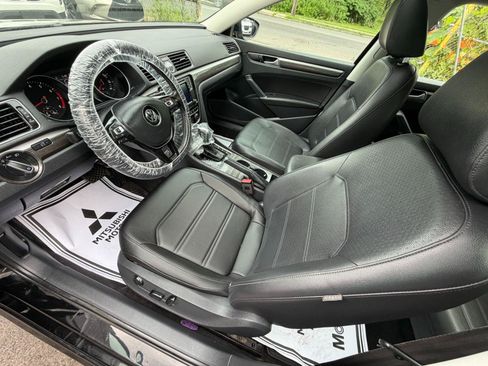 Used 2016 Volkswagen Passat 1.8T SE FWD image 23
