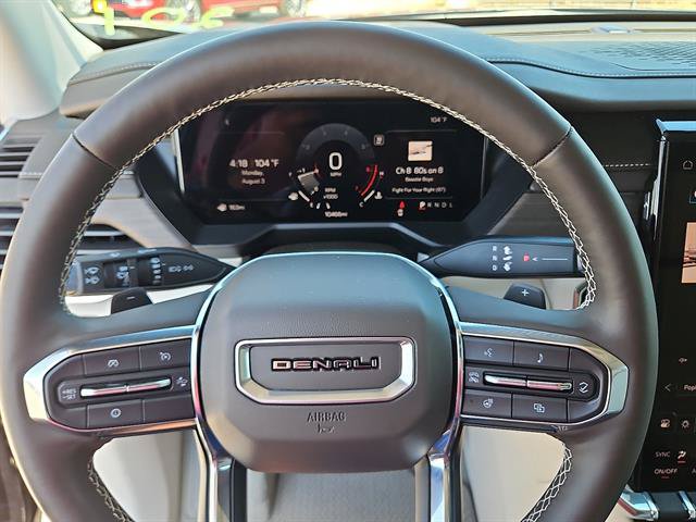 Used 2026 GMC Acadia Denali FWD image 18
