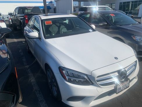 Used 2020 Mercedes-Benz C 300 Sedan image 4