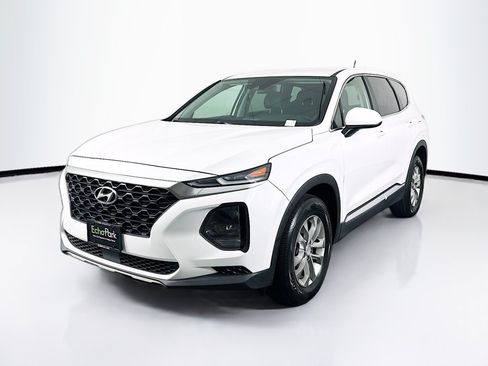 Used 2019 Hyundai Santa Fe SE FWD image 3
