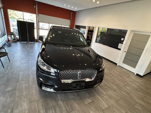 Used 2020 Lincoln Aviator Reserve w/ Equipment Group 202A AWD/4WD image 42