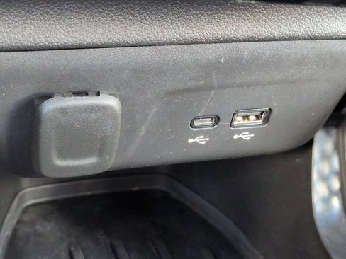 Used 2025 Chevrolet TrailBlazer RS w/ Driver Confidence Package FWD image 24