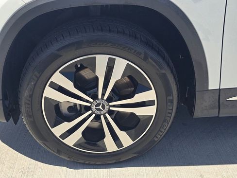 Used 2025 Mercedes-Benz GLA 250 image 7