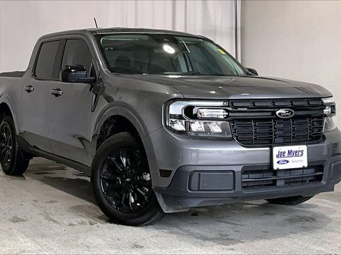 Used 2023 Ford Maverick Lariat w/ Black Appearance Package image 1