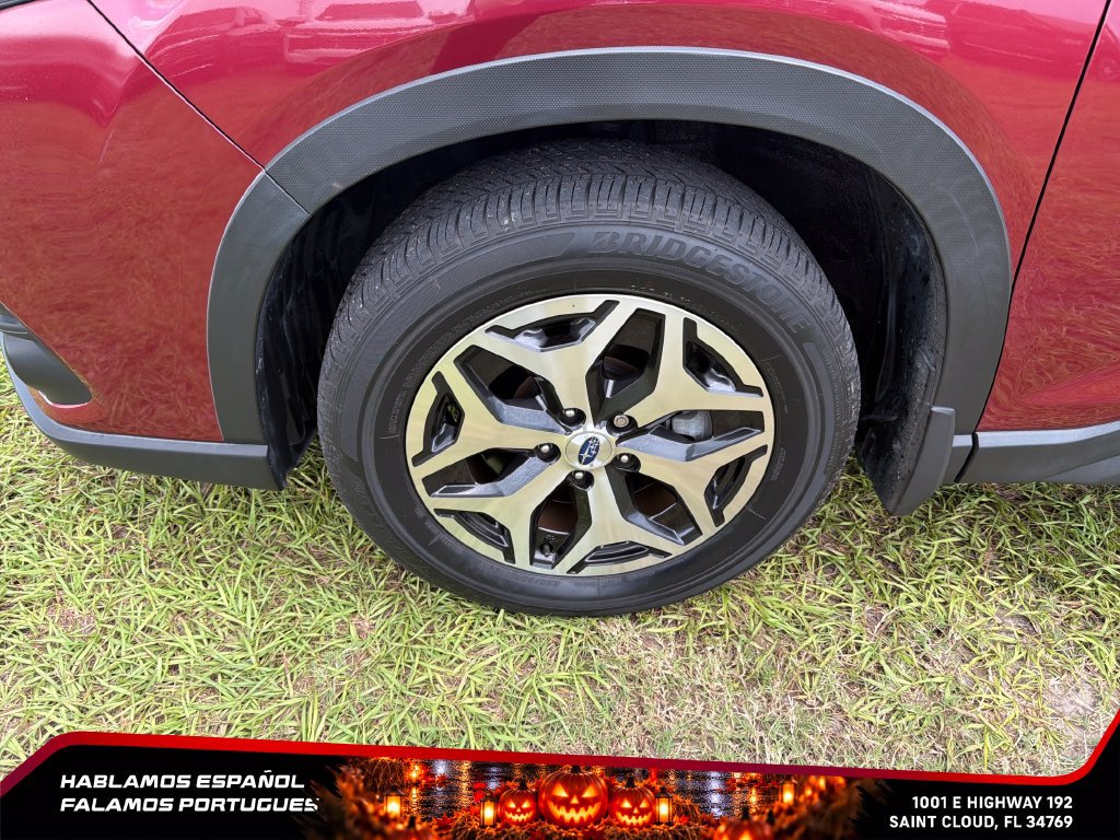 Used 2023 Subaru Forester Premium AWD/4WD image 10