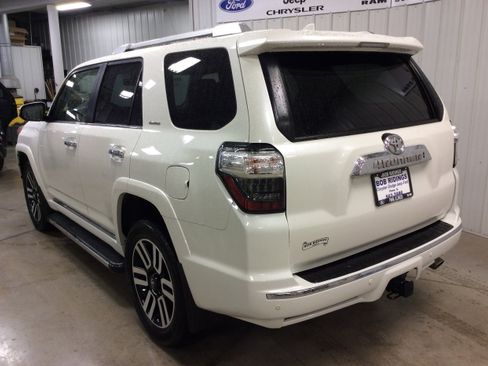 Used 2023 Toyota 4Runner Limited image 3