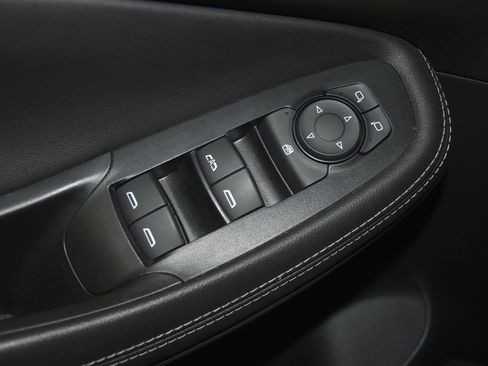 Used 2025 Buick Encore GX Preferred FWD image 22