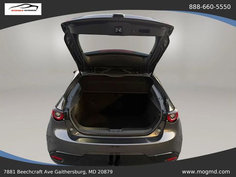 Used 2024 MAZDA MAZDA3 s FWD image 19