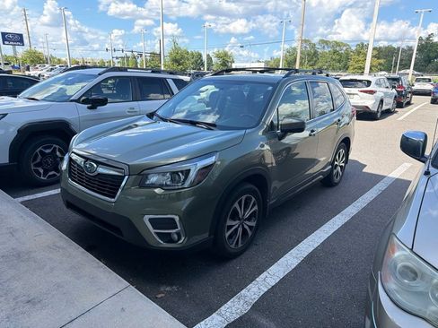 Used 2019 Subaru Forester Limited AWD/4WD image 1