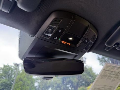 Used 2020 Porsche 911 Carrera S w/ Sport Package image 27