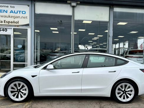 Used 2022 Tesla Model 3 Long Range image 2