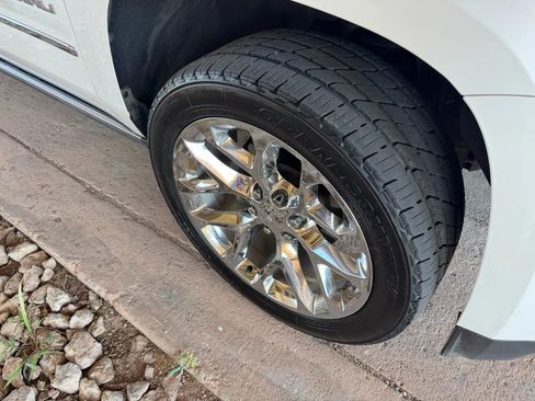 Used 2019 GMC Yukon Denali w/ Denali Ultimate Package image 33