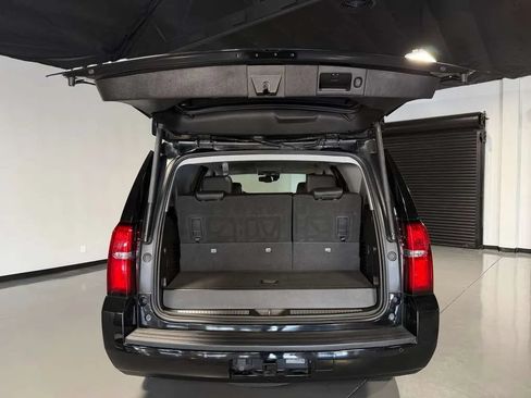 Used 2019 Chevrolet Tahoe LT RWD image 13