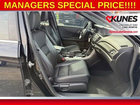 Used 2016 Honda Accord Sport image 19