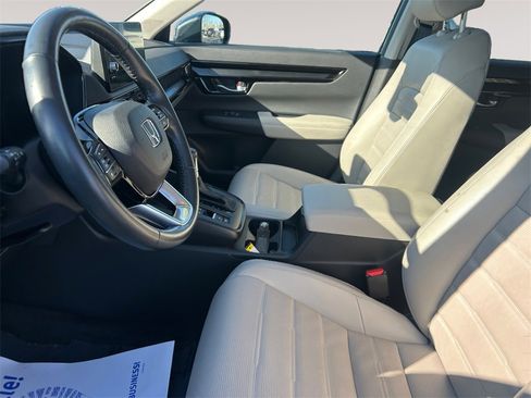 Used 2023 Honda CR-V EX-L image 9