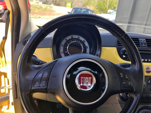Used 2013 FIAT 500 Pop FWD image 19
