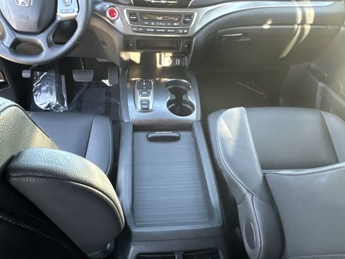 Used 2022 Honda Pilot EX-L image 22