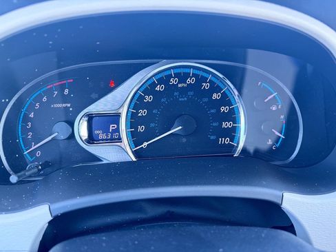 Used 2013 Toyota Sienna XLE AWD/4WD image 9