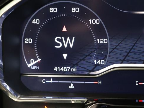 Used 2025 GMC Sierra 1500 SLT image 22