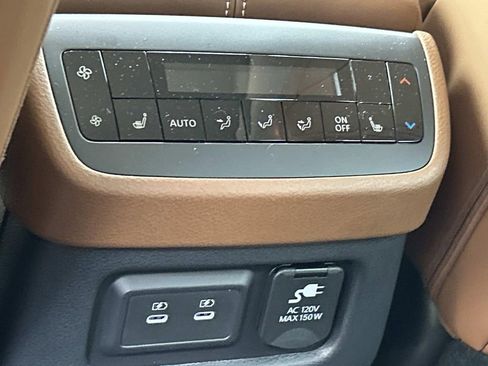 New 2026 Nissan Pathfinder Platinum w/ Cargo Package AWD/4WD image 23