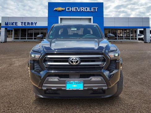 Used 2024 Toyota Tacoma SR5 RWD image 2