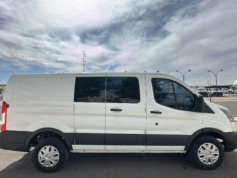 Used 2015 Ford Transit 250 130 Low Roof w/ Exterior Upgrade Package RWD image 8