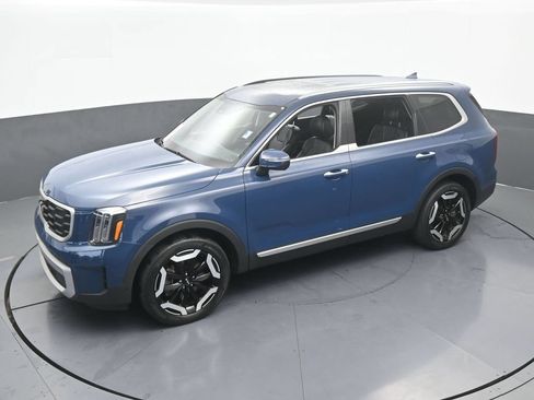 Used 2024 Kia Telluride S w/ S Sunroof Package FWD image 51