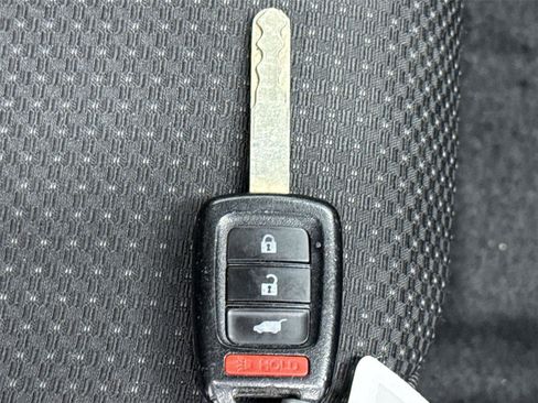 Certified 2022 Honda HR-V Sport image 31
