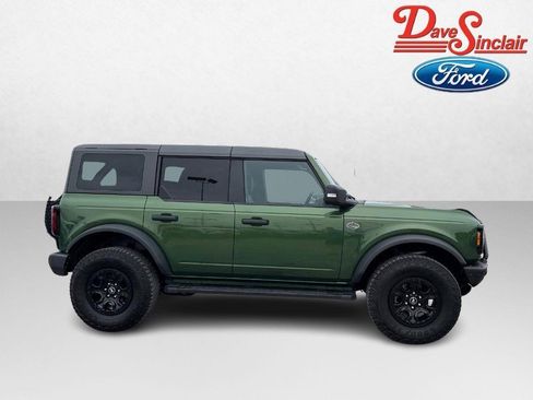 Used 2023 Ford Bronco Wildtrak image 5
