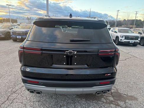 New 2026 Chevrolet Traverse Z71 w/ Driver Confidence Package image 5