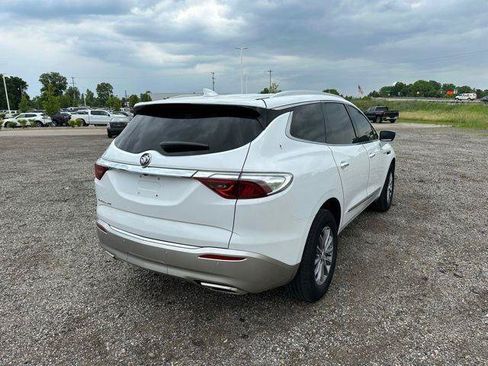 Used 2023 Buick Enclave Essence w/ Trailering Package, 5000 lbs. FWD image 6