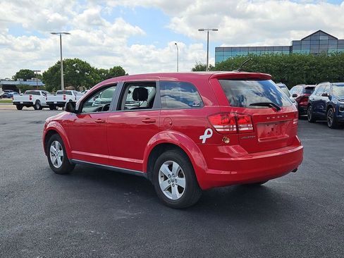 Used 2013 Dodge Journey American Value Package w/ Flexible Seating Group FWD image 4