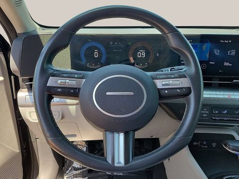 Used 2024 Hyundai Kona SEL FWD image 20