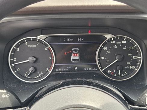 Used 2023 Nissan Rogue SV AWD/4WD image 24